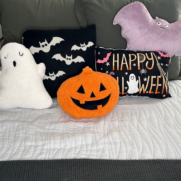 Happy Halloween Decorative Pillow - Picture 5 of 6